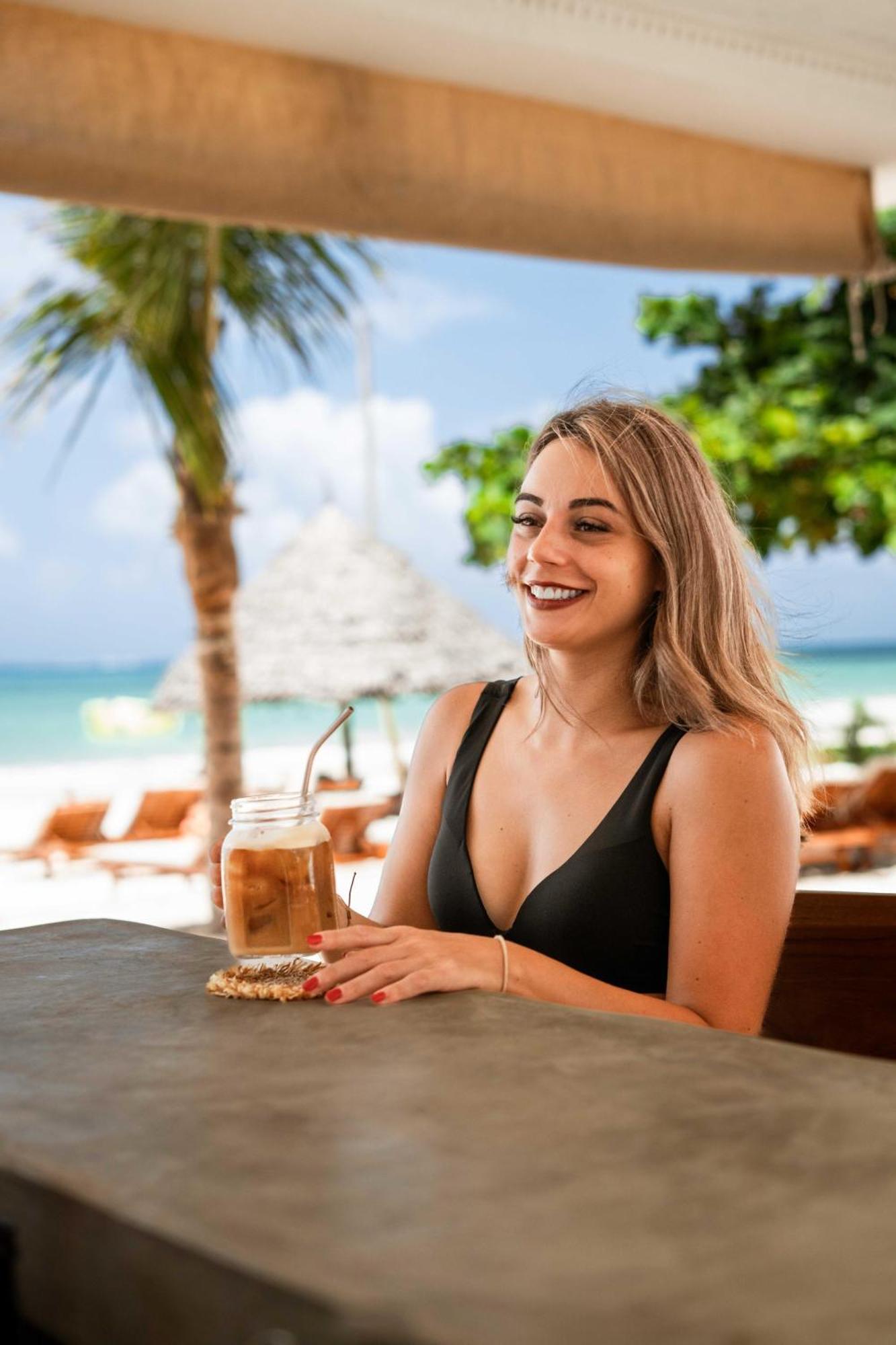 Maisha Matamu Beach Hotel Paje Bagian luar foto